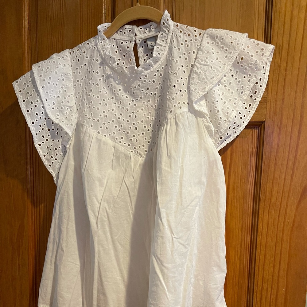White Eyelet Ruffle Sleeve top